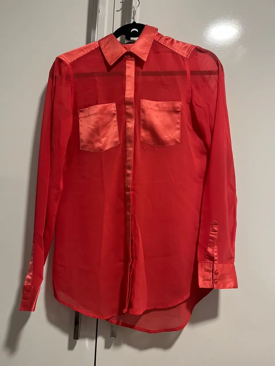 Camisa Laranja  Chiffon com Detalhes em Cetim - Foto 2