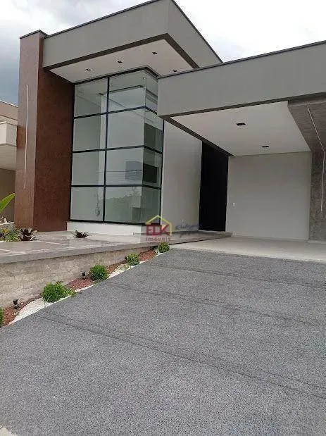 Casa Térrea Condomínio Veneza
