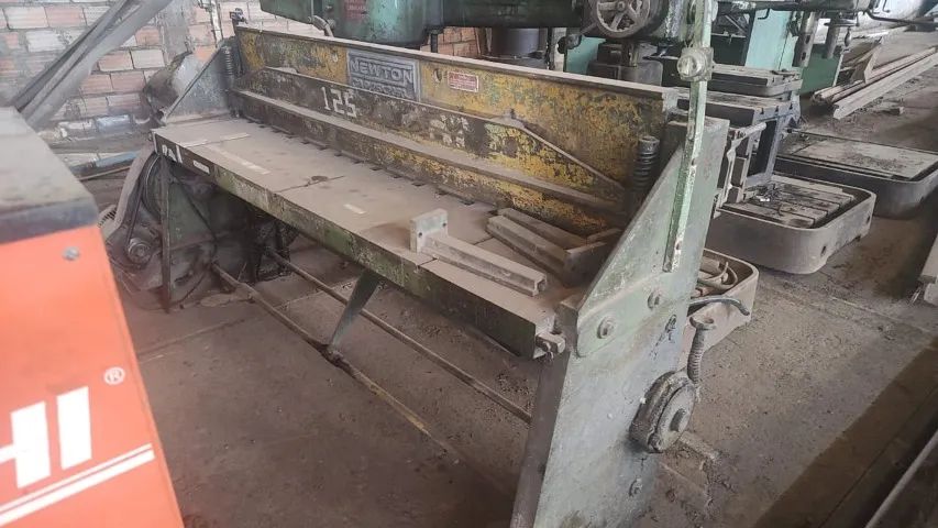 GUILHOTINA NEWTO 2050 X 2.5 MM