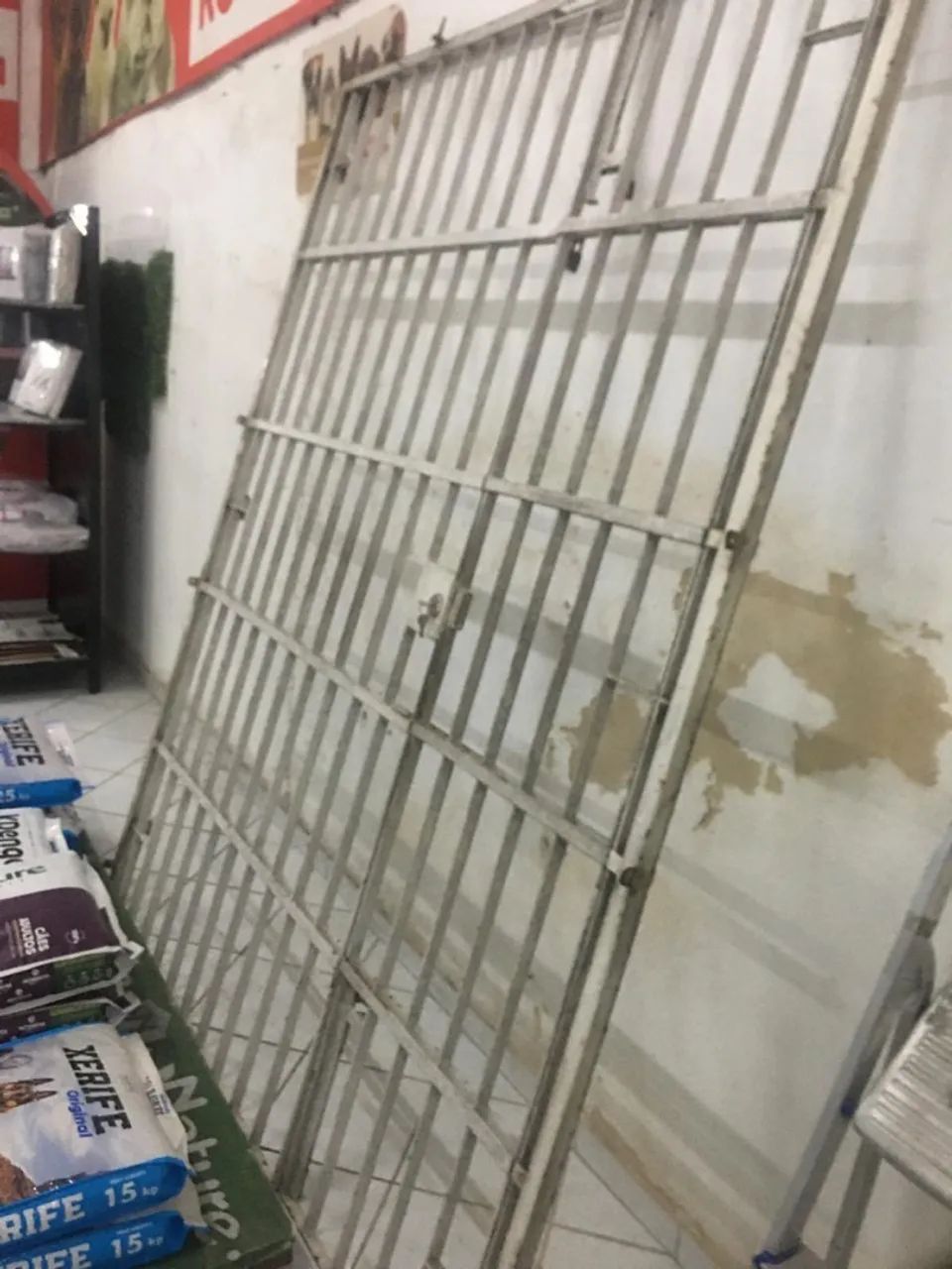 Grade de ferro para porta
