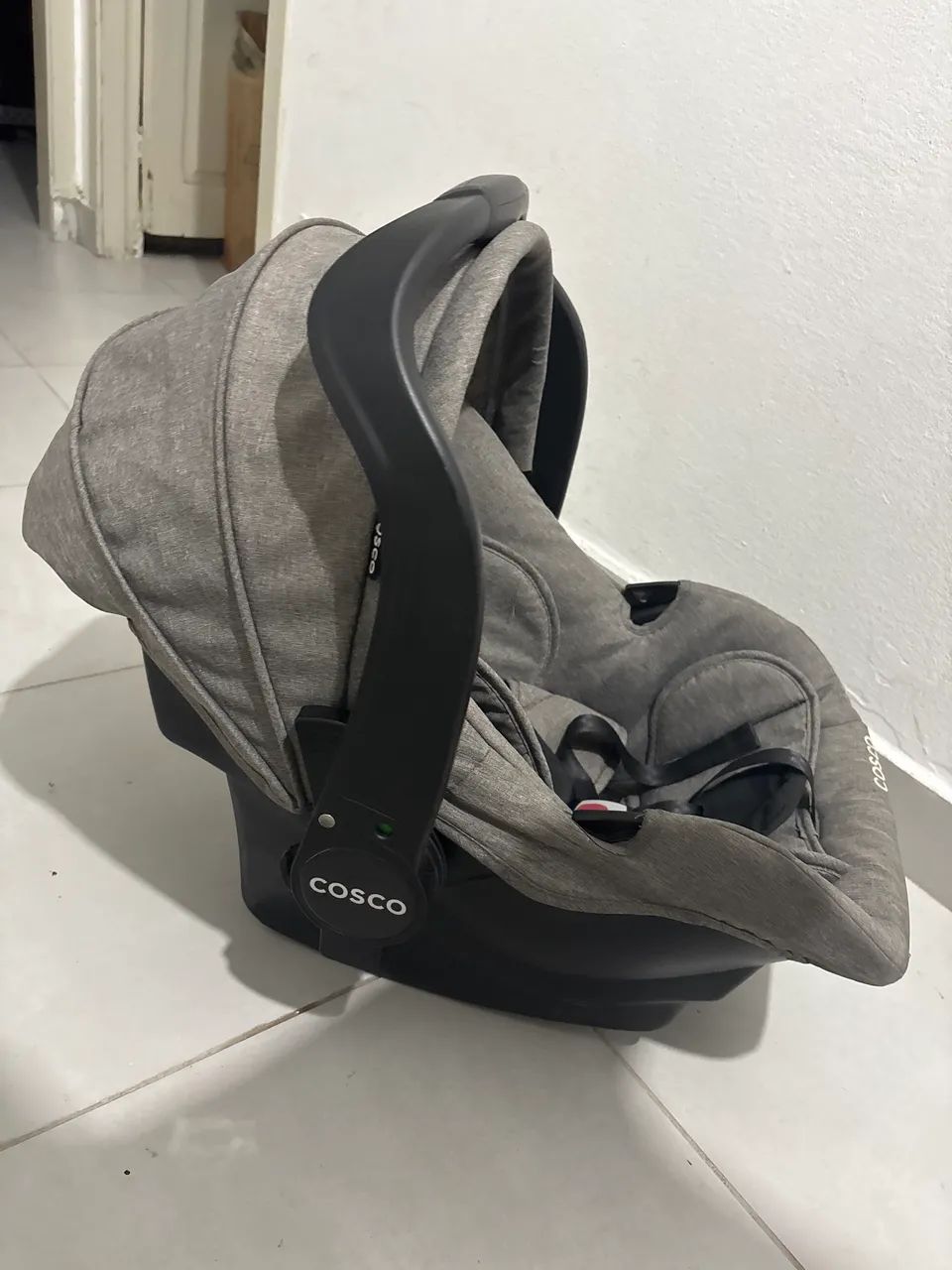 Bebê Conforto + Cadeirinha de balanço  Infantil  - Foto 2