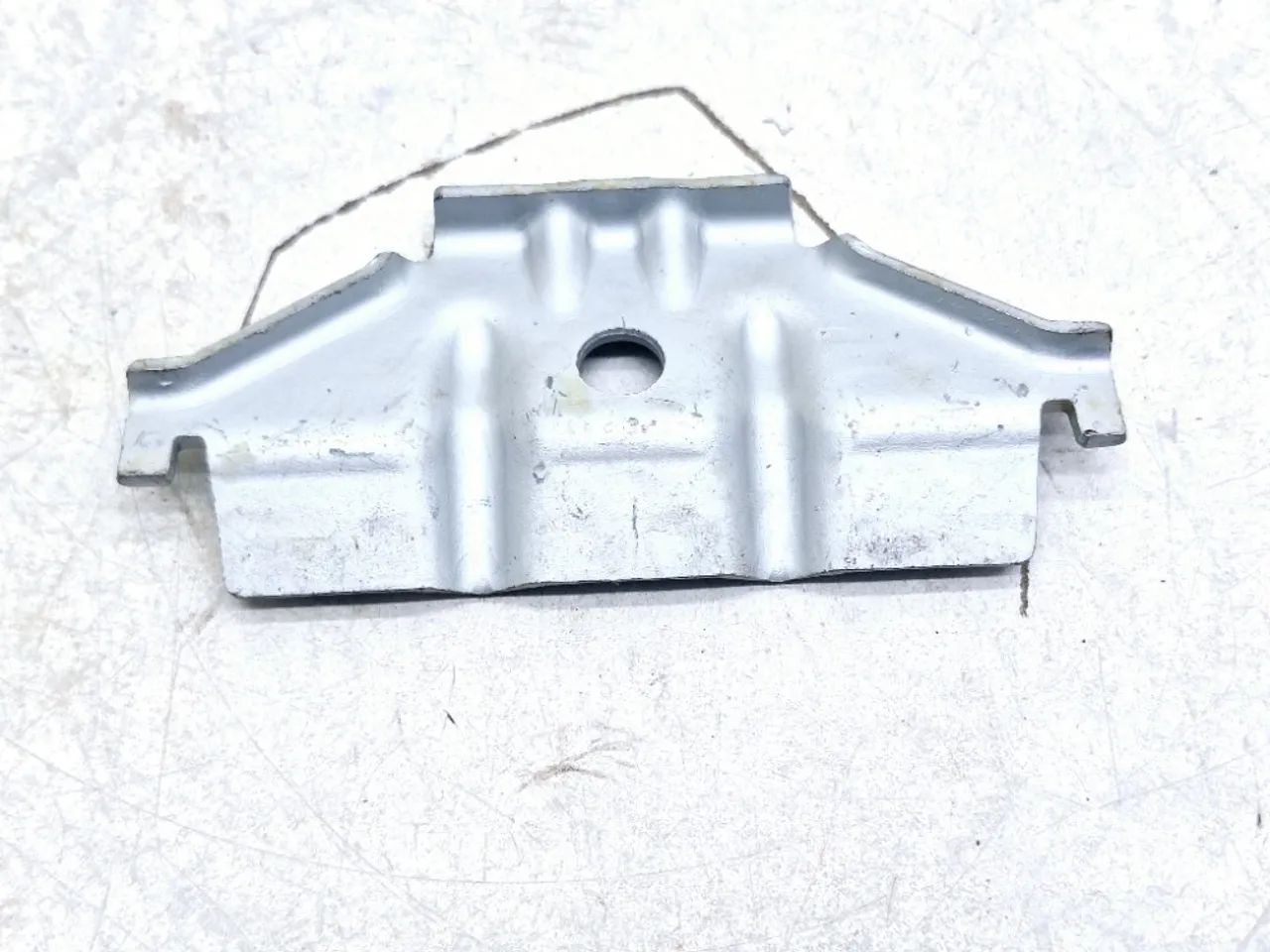 Suporte Bateria Bmw 125i 2.0 2013 2014  * - Foto 5