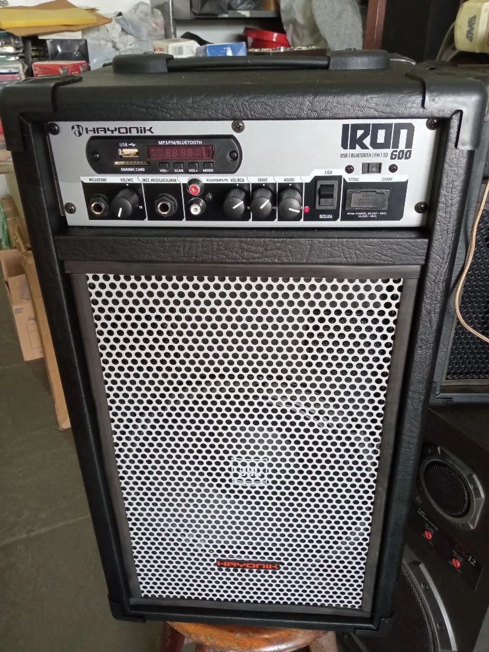 Caixa de som/ alto falante JBL 