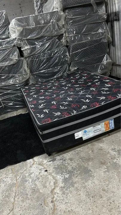 Cama Box Casal semi novo 