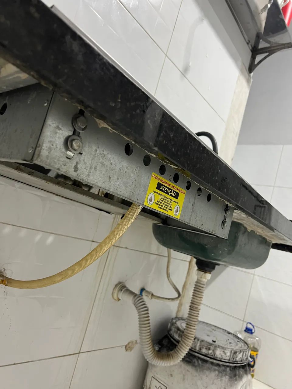 Pia industrial de Mármore com CookTop Inox    - Foto 6