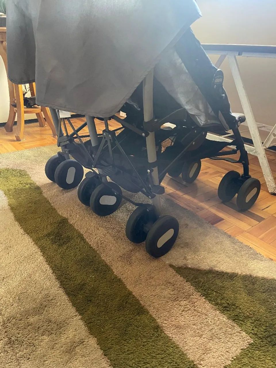 Carrinho de Bebê Passeio Gêmeos Chicco Echo Twin - Reclinável - Foto 6