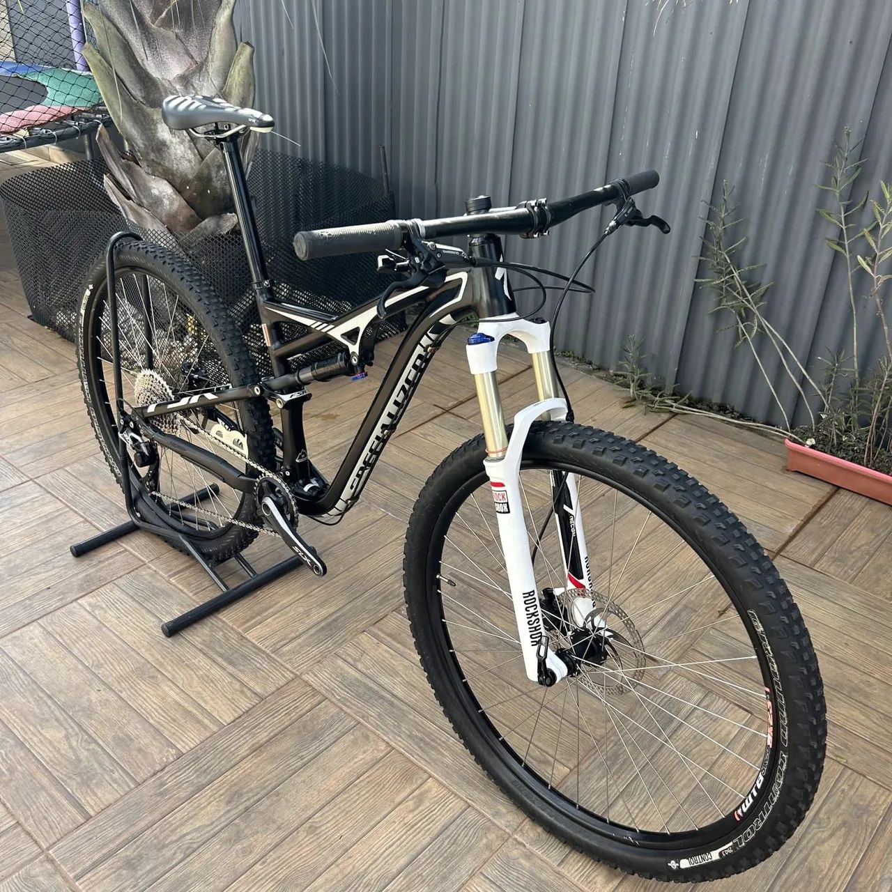 Bicicleta Specialized Camber Full Aro 29 TAM - Oportunidade  - Foto 3