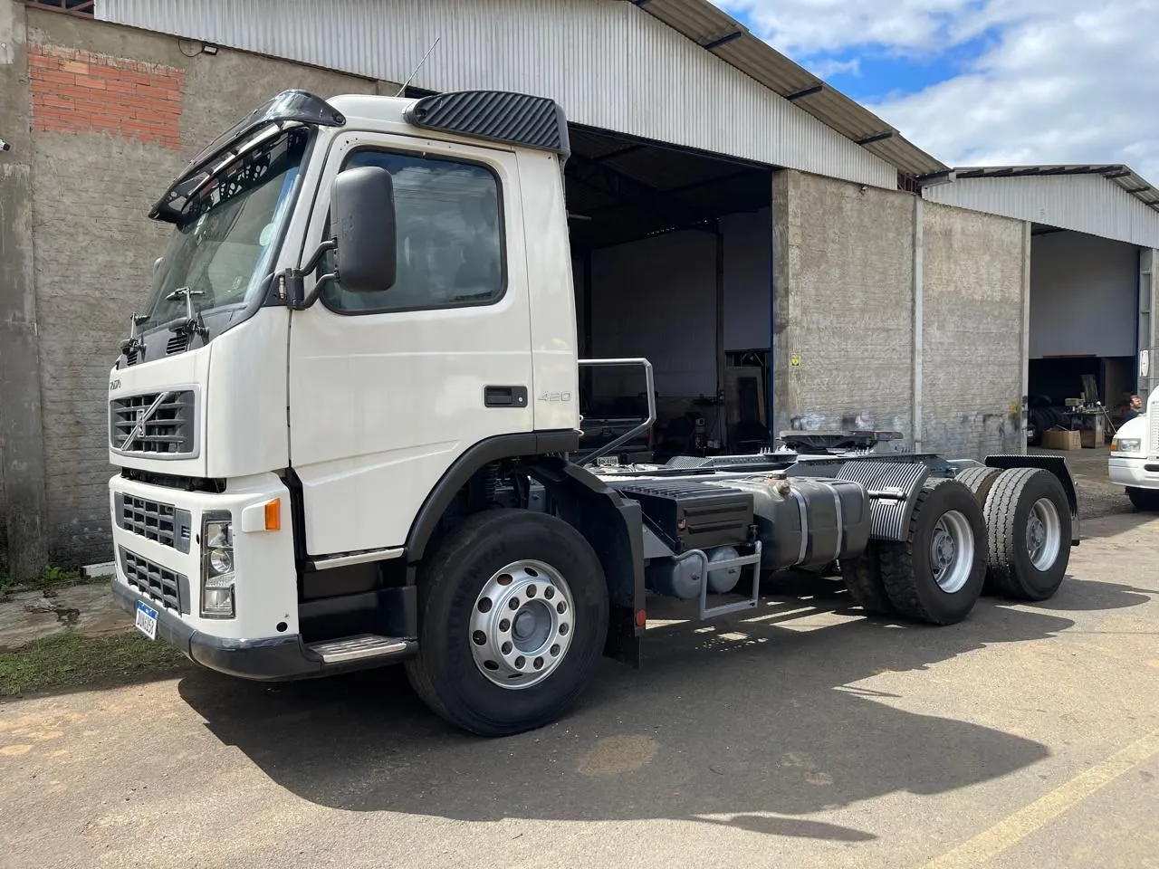 Volvo fm12 420 6x4 ano 2006