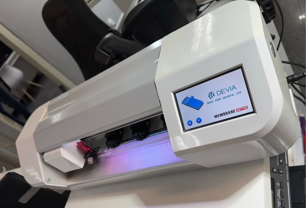 Máquina para corte de películas marca Devia