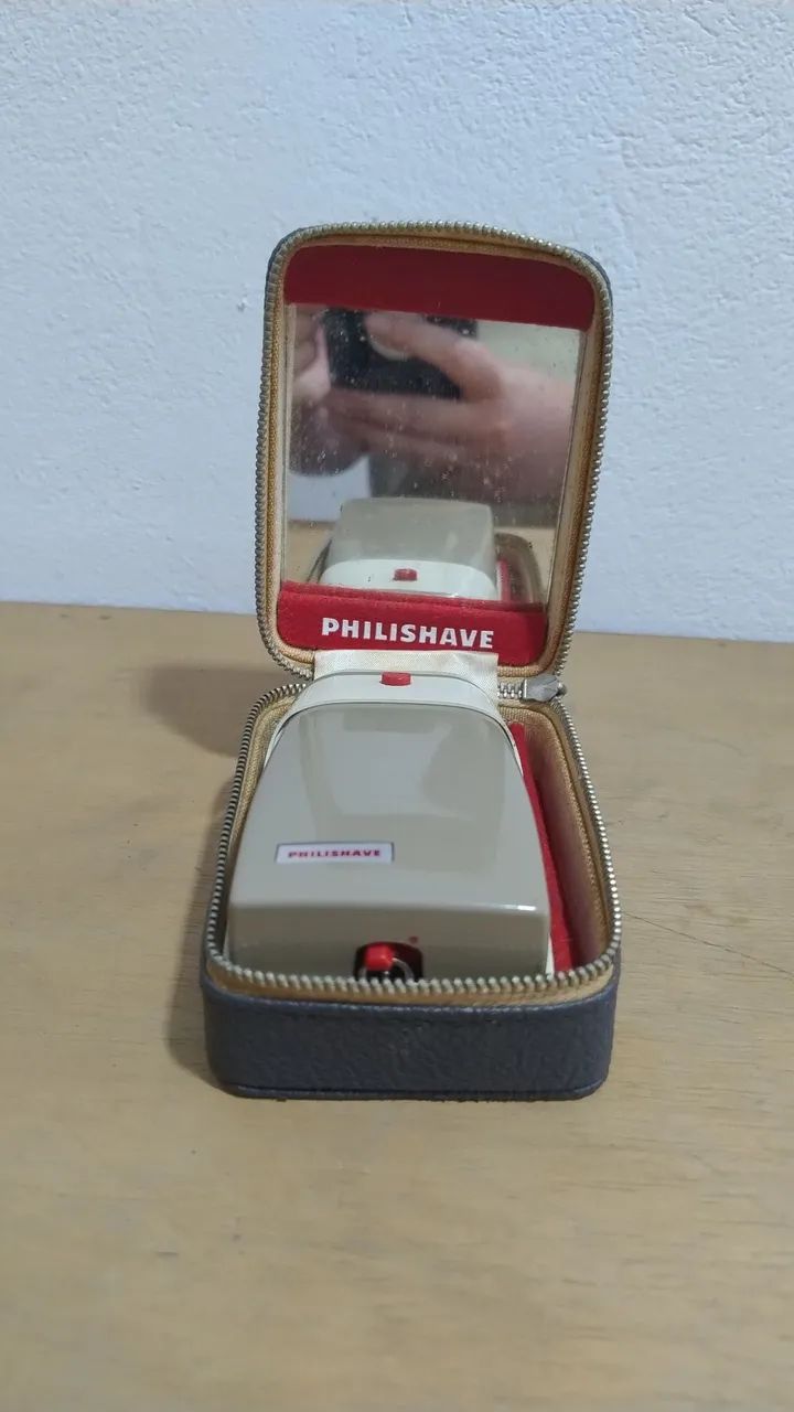 Antigo barbeador Philips 