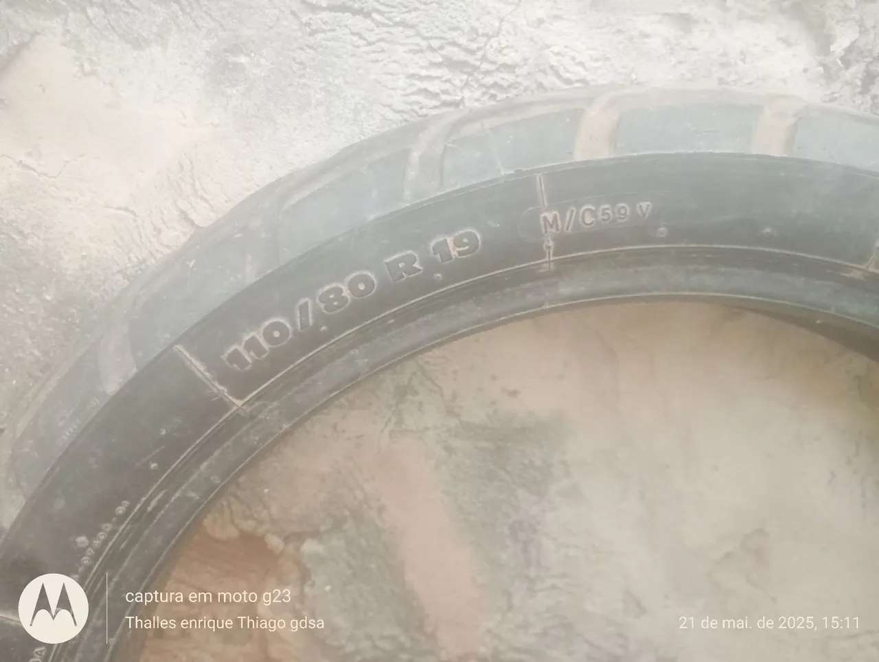 Pneu 110/80 R19 para Moto - Novo!