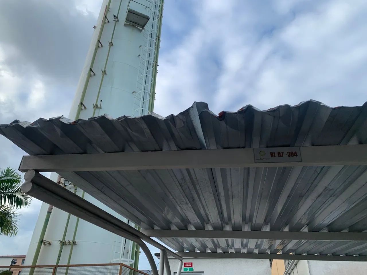 VENDO TELHA GALVALUME TRAPEZOIDAL - Foto 2