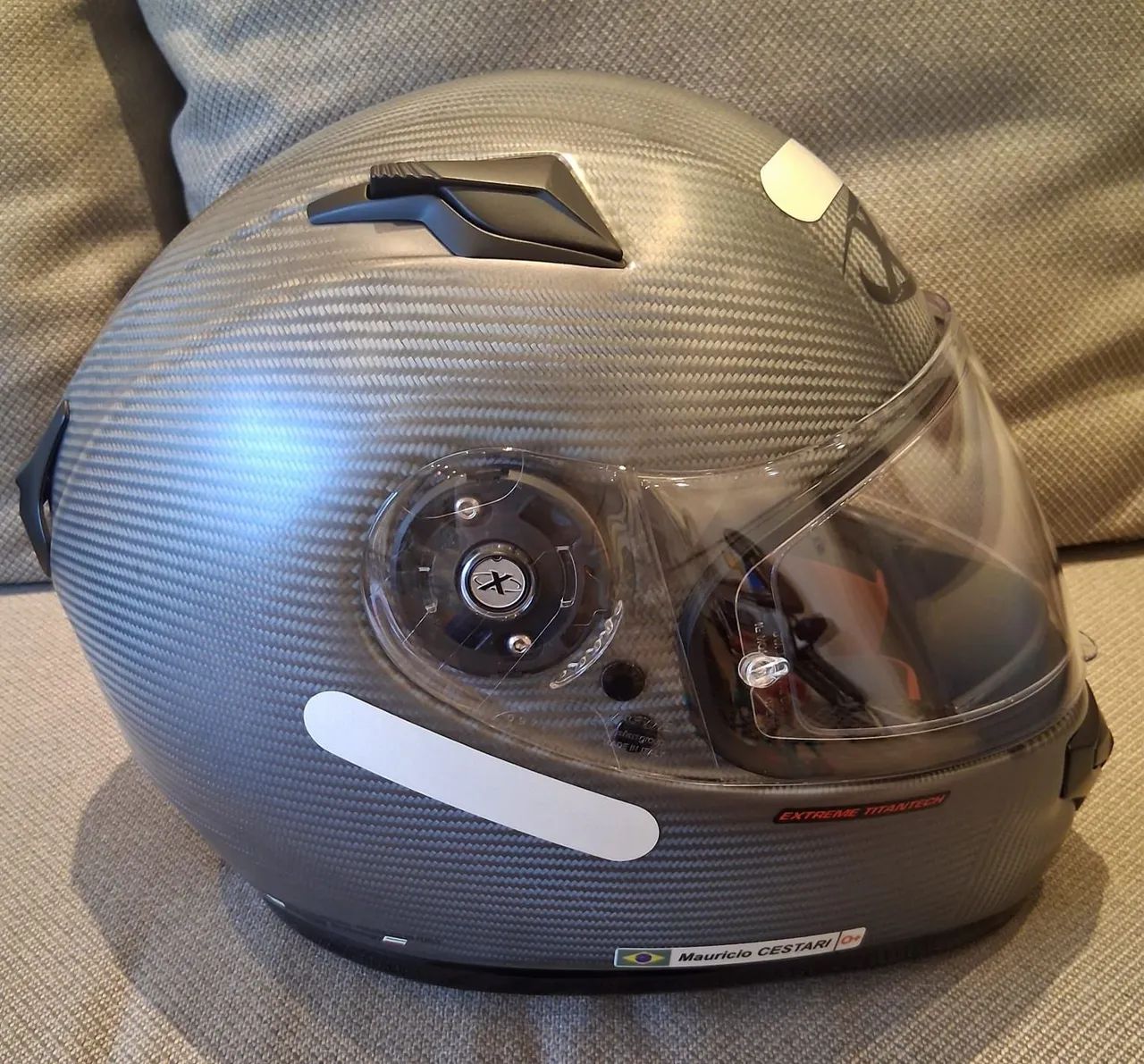 Capacete X-Lite X-661 Extreme Titan-Tech Puro Flat Titanium N-Com tam. 60- Preto - Foto 3