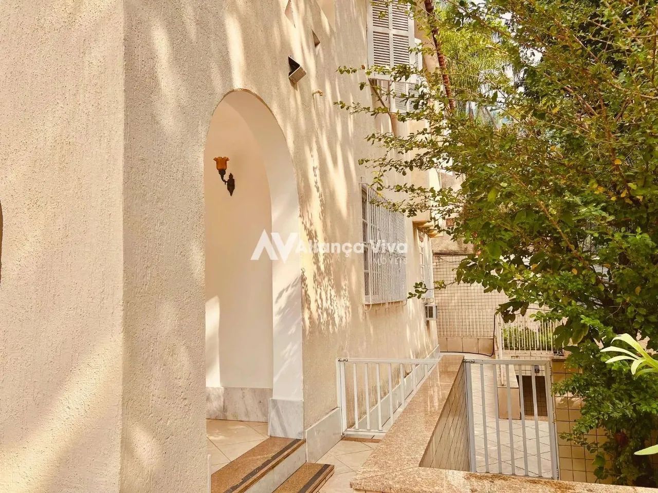 Cosme Velho | Casa 4 quartos, sendo 1 suite - Foto 3