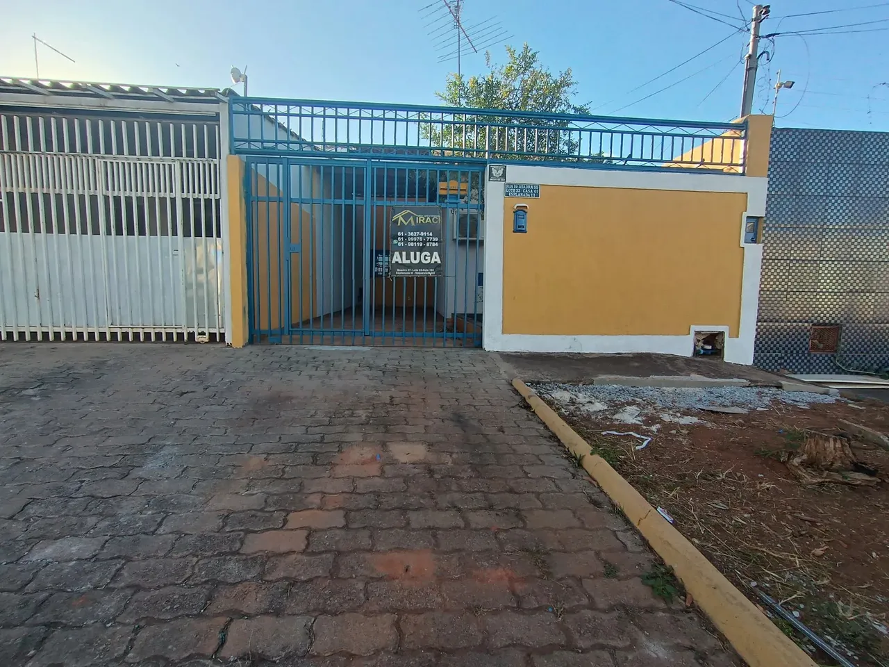 Imóvel para aluguel tem 132 metros quadrados com 3 quartos