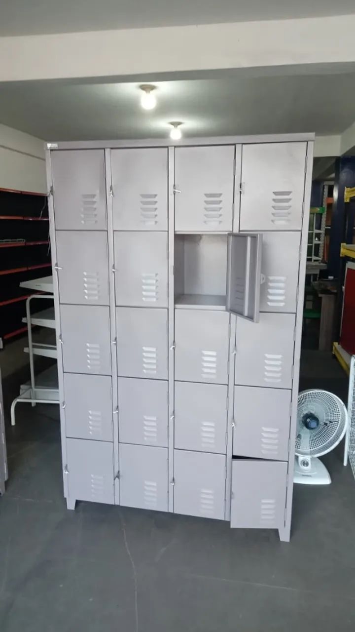 ROUPEIRO VESTIARIO COM 20 PORTAS PEQUENAS EM SALVADOR SO ACENTERACO * 