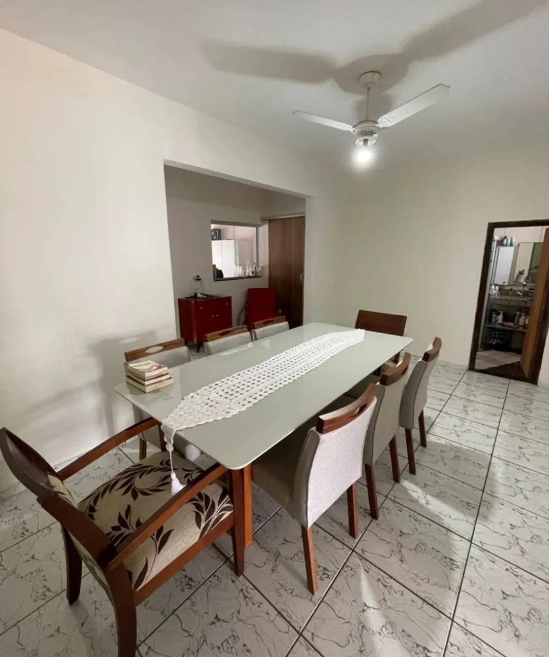 Vende-se casa na Cidade nova kf