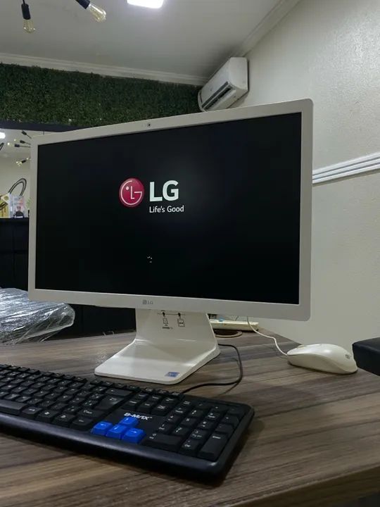 Computador LG Completo, Monitor 21.5 polegadas, Novo!