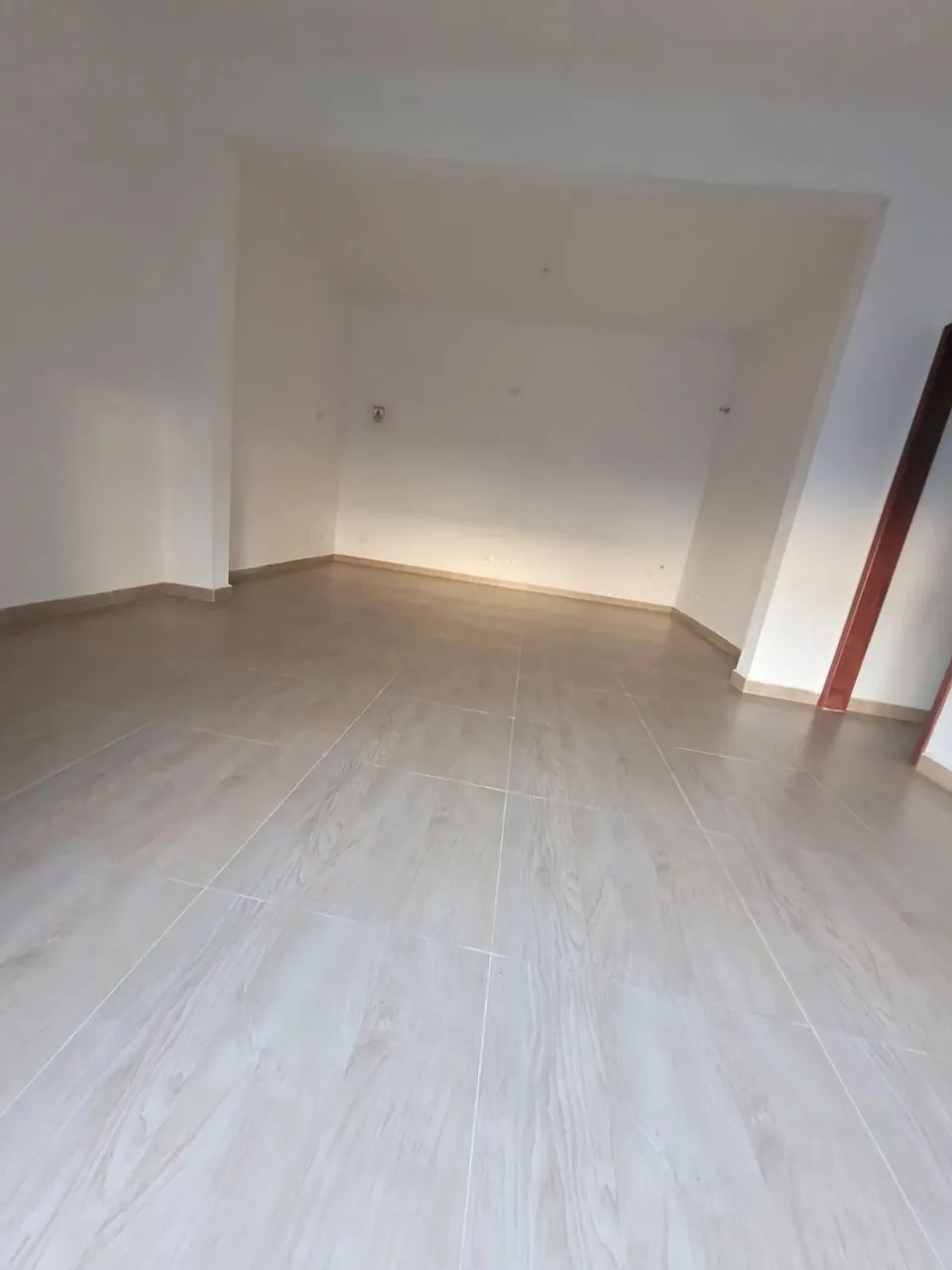 4584- Ponto Comercial para Locação no Bairro Jabuticabeiras em Taubaté/SP - Foto 2