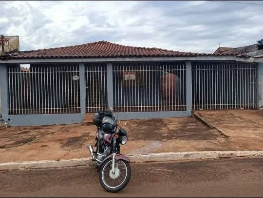 CASA EM TERENOS