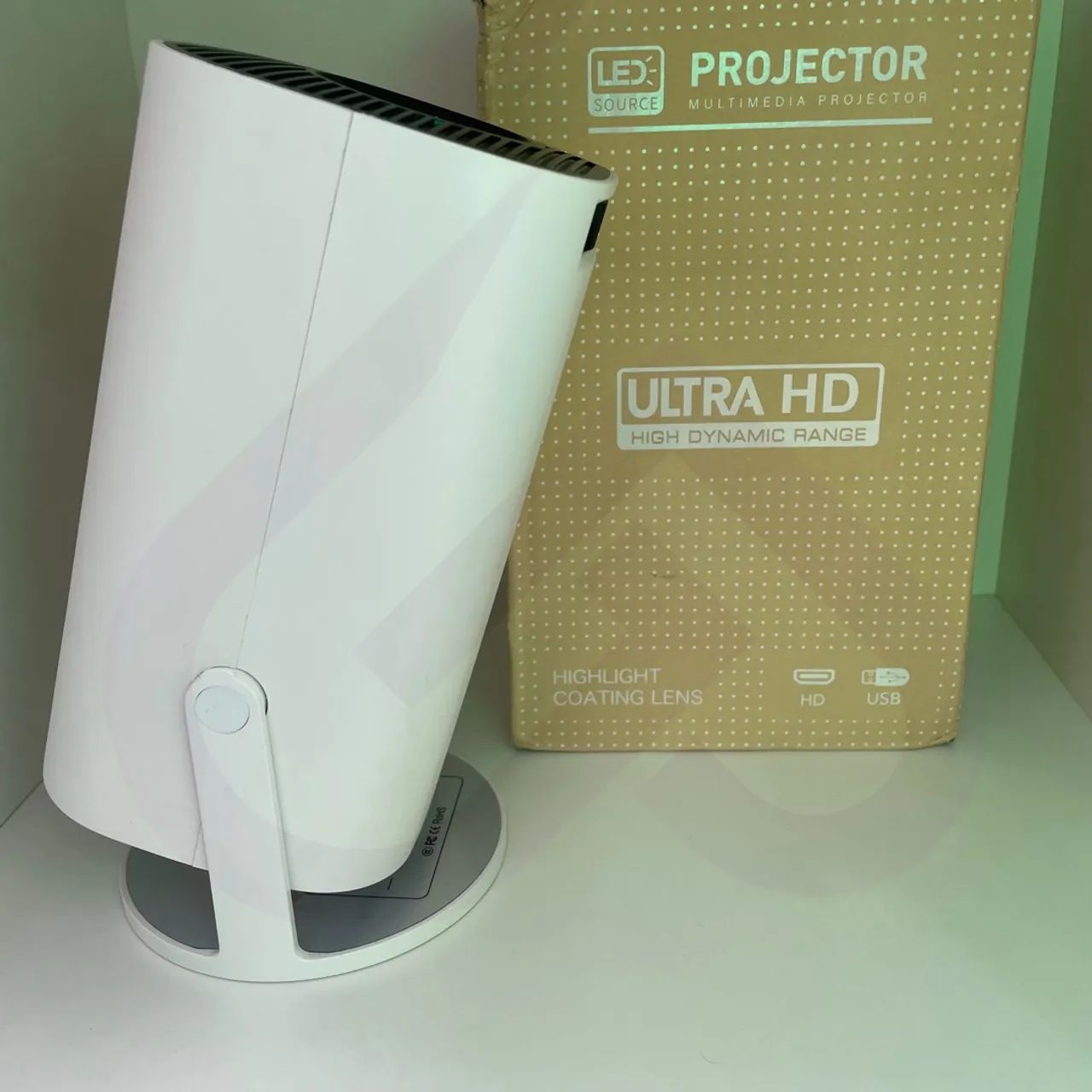 Projetor Com Lentes de Alta Qualidade