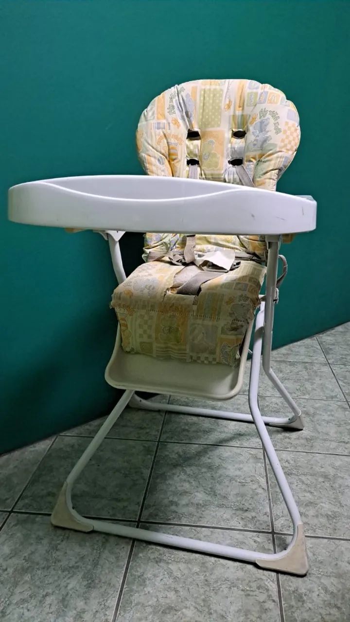 Cadeirinha para alimentação infantil 