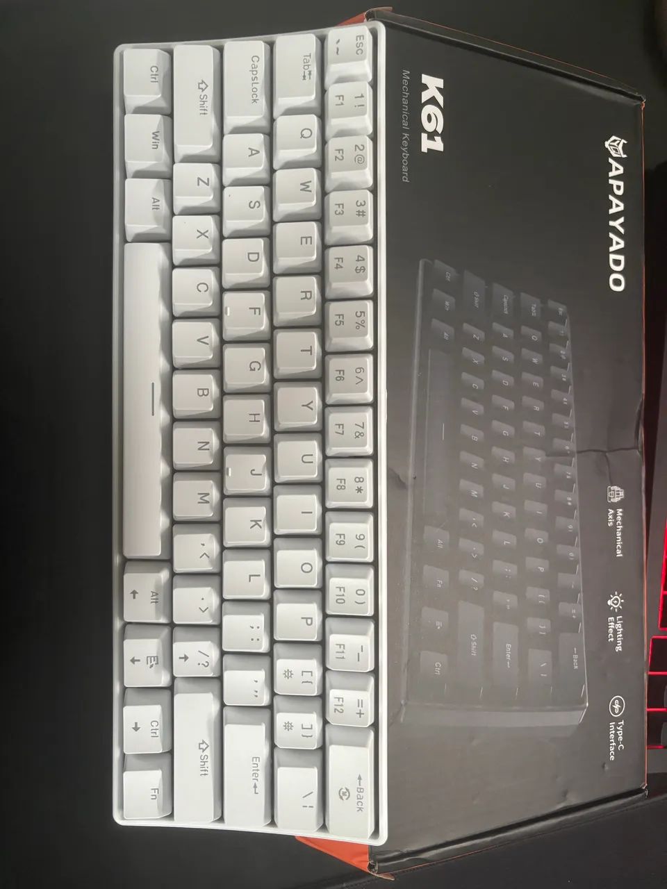 Teclado mecânico K61 branco  - Foto 2