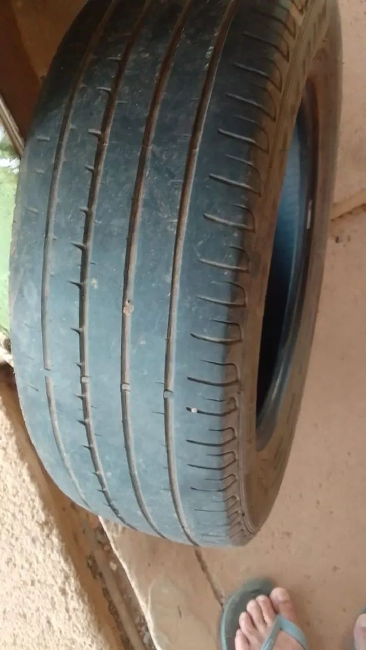 05 pneus usados bons, aro 195/65/15 - Foto 4