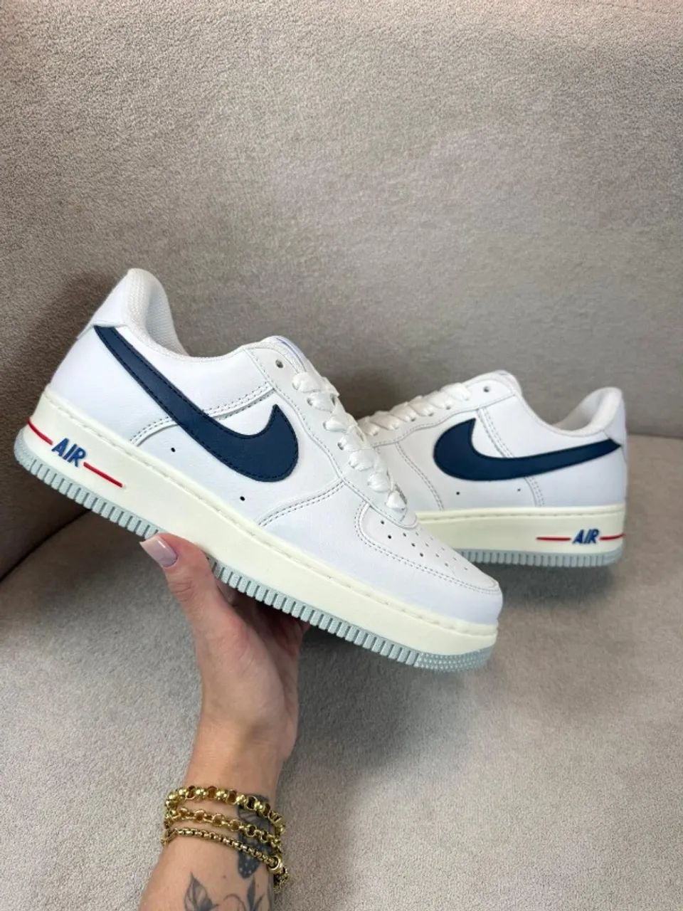 Tenis Nike Air force One Branco marinho  - Foto 2