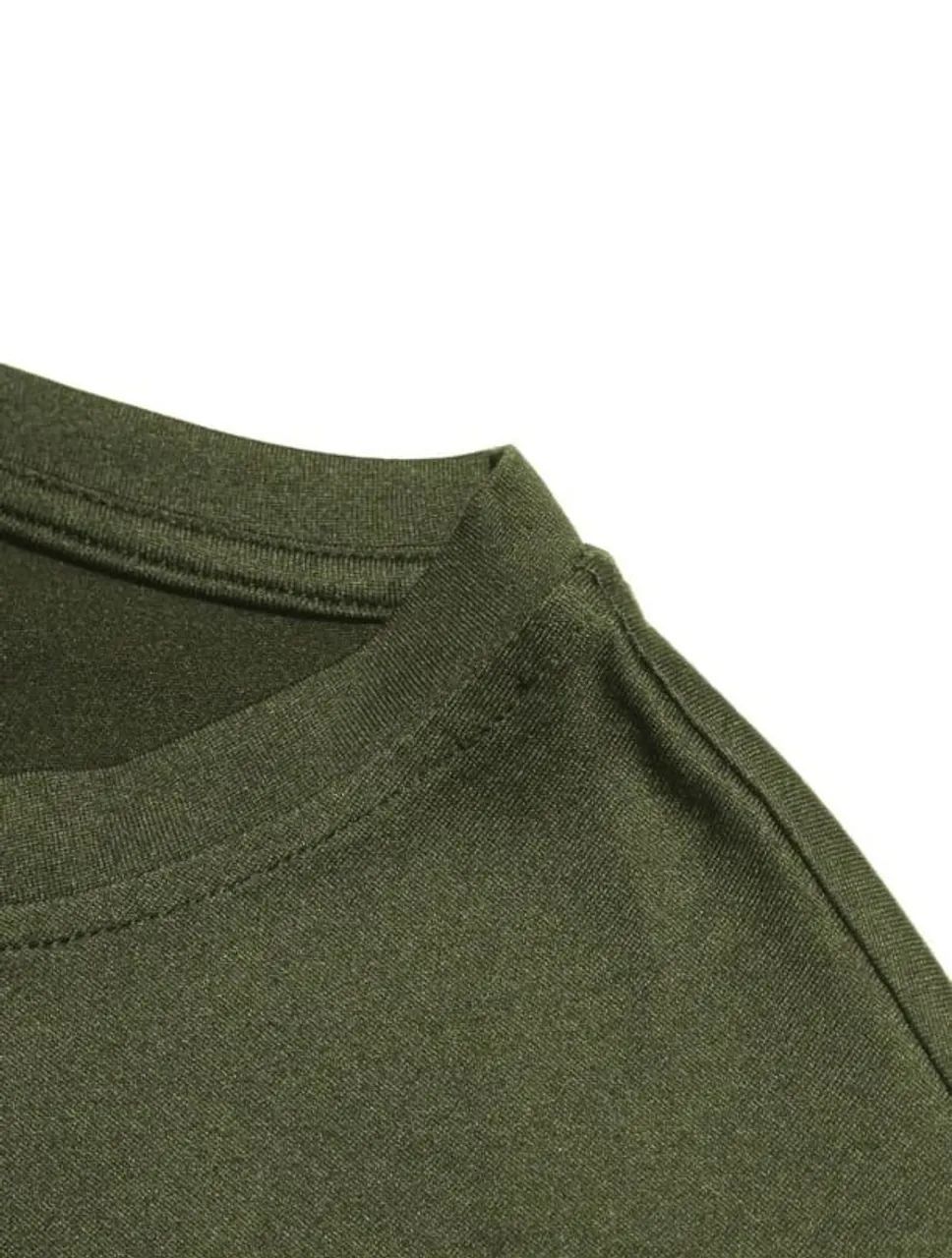 Camiseta Verde Militar Sólida Manfinity - Foto 5