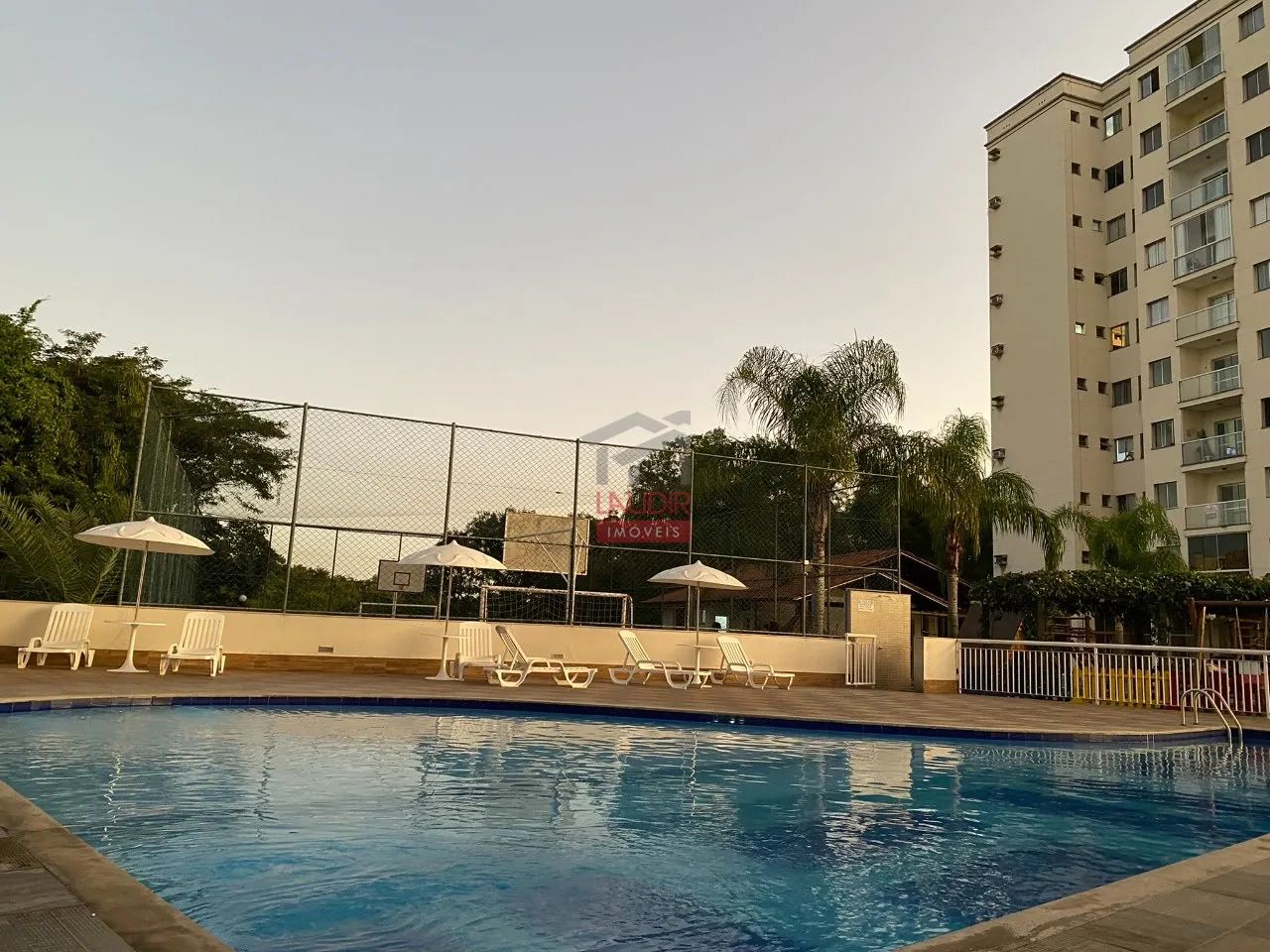 Apartamento em Morada de Laranjeiras - Serra
