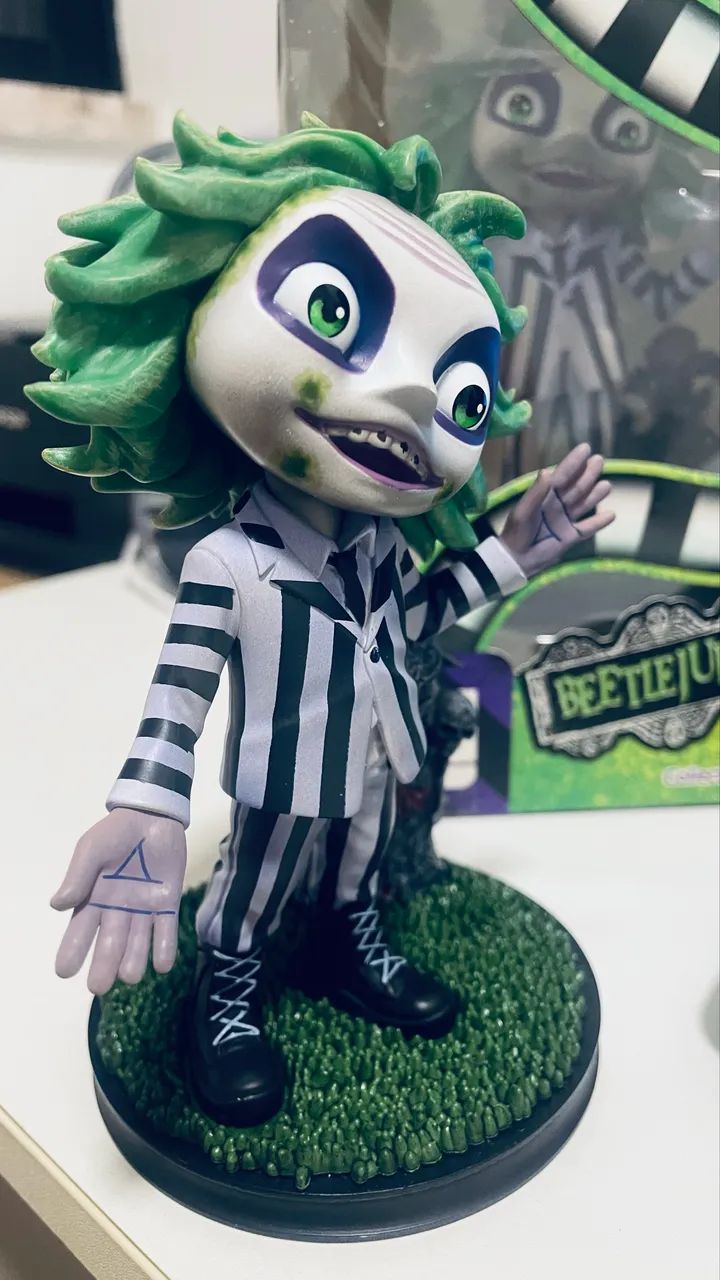 Minico Beetle Juice Iron Studios - Foto 4