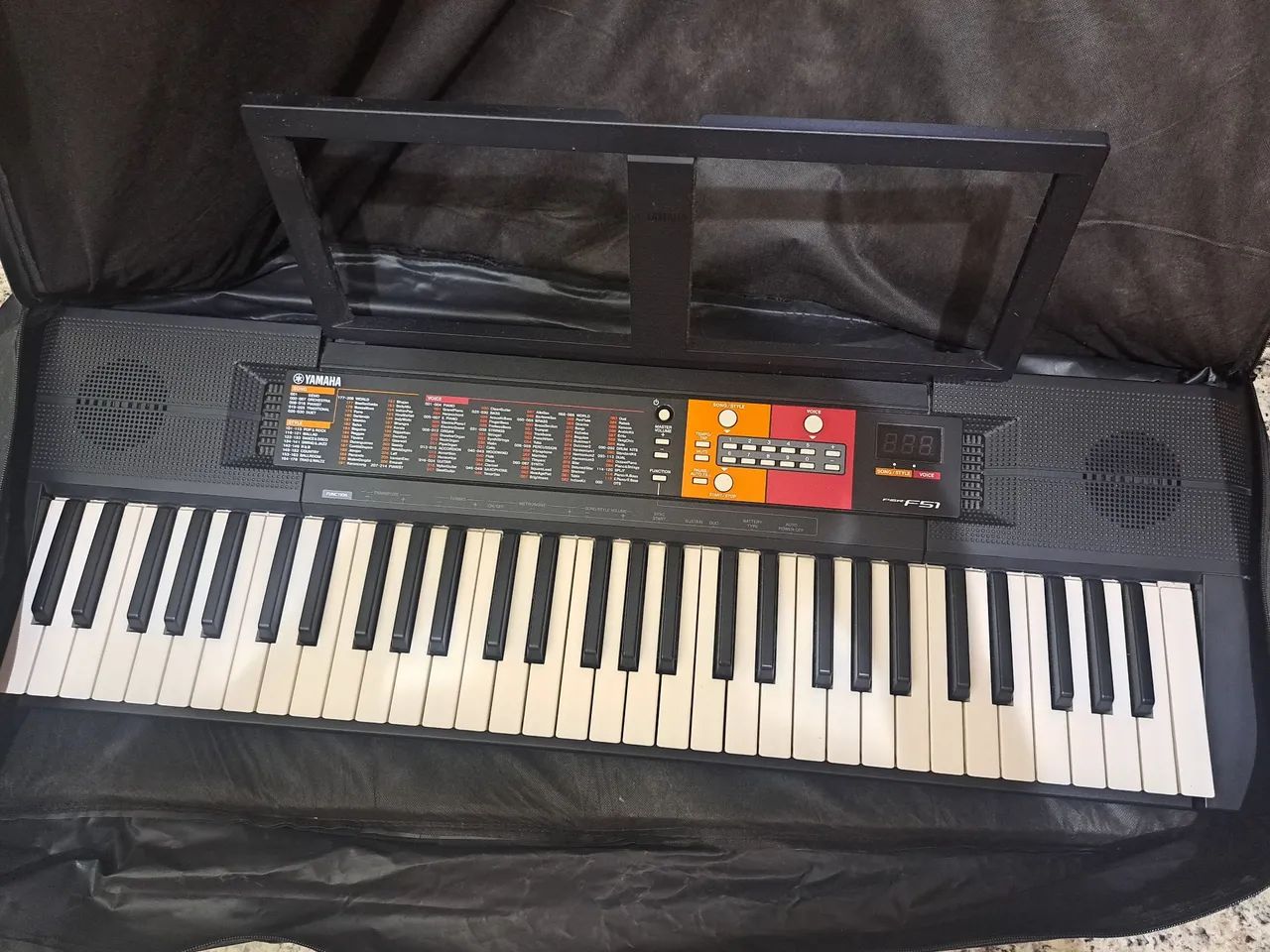 Teclado yamara seminovo  - Foto 2