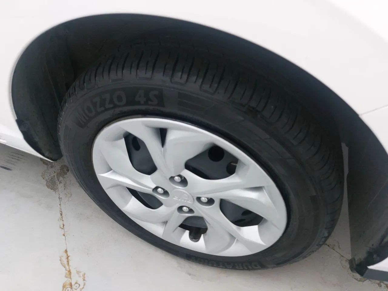 Hyundai HB20S Comfort Plus 1.0 TB Flex 12V Mec., foto 13 de 18