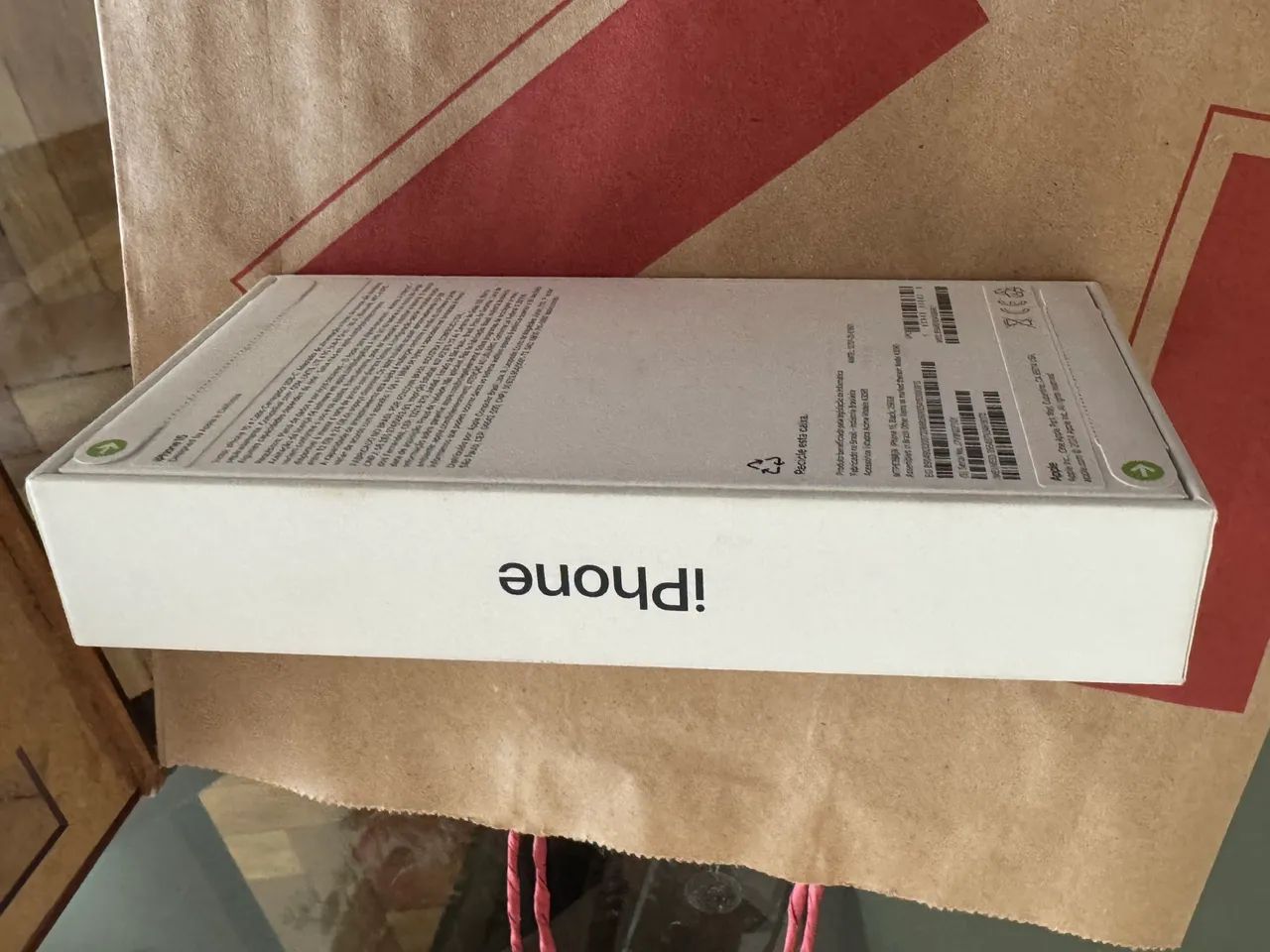 IPhone 15 256gb - LACRADO NA CAIXA - OPORTUNIDADE  - Foto 3