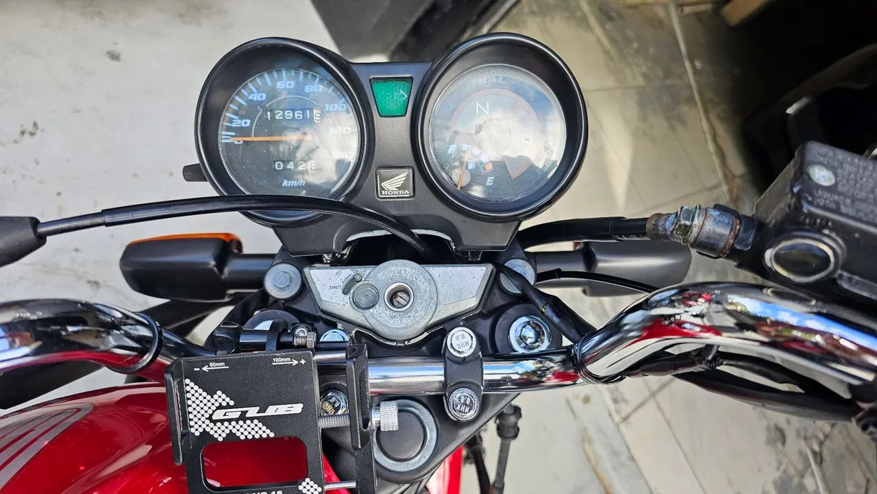 TITAN - 150 ESD / SPECIAL EDITION / 2004 - Foto 3