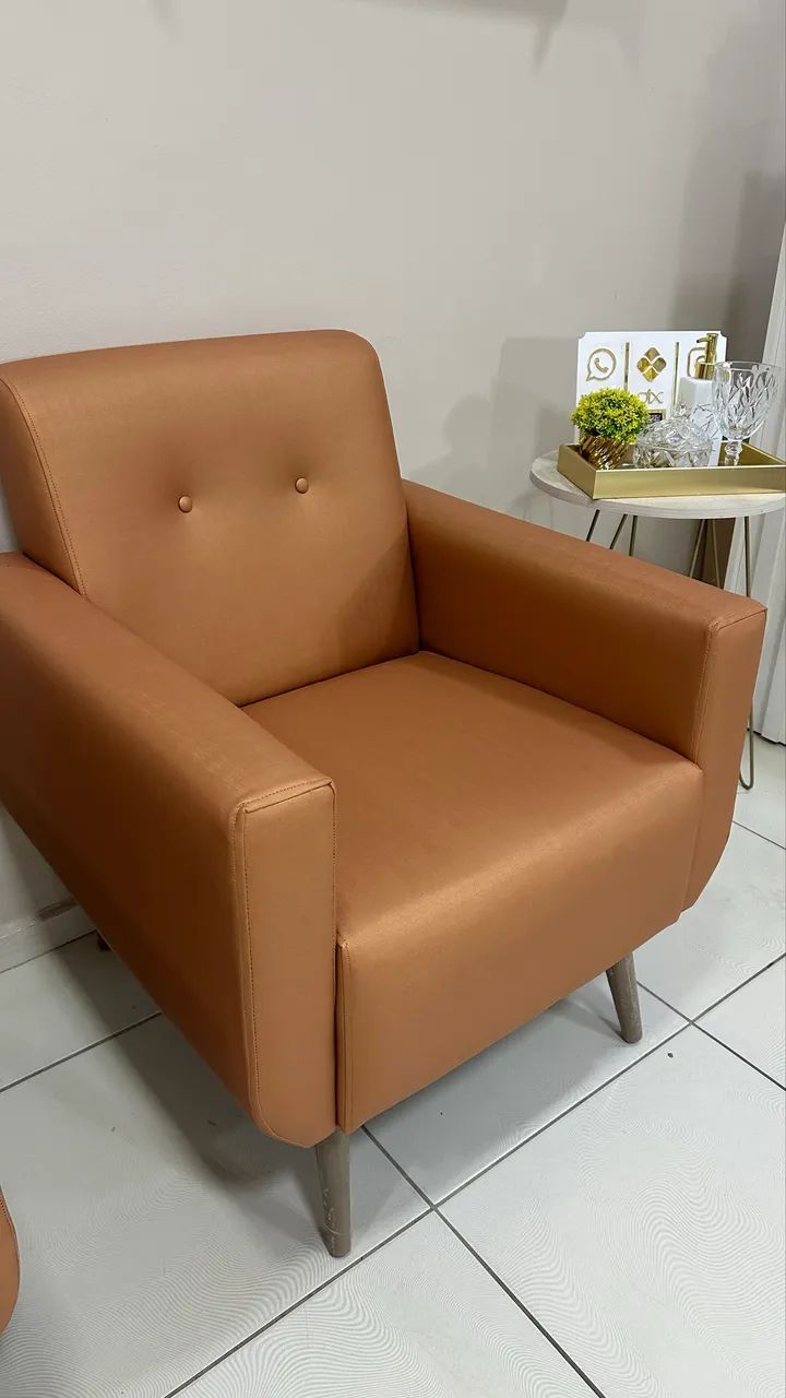 Vendo lindas poltronas novas  - Foto 2