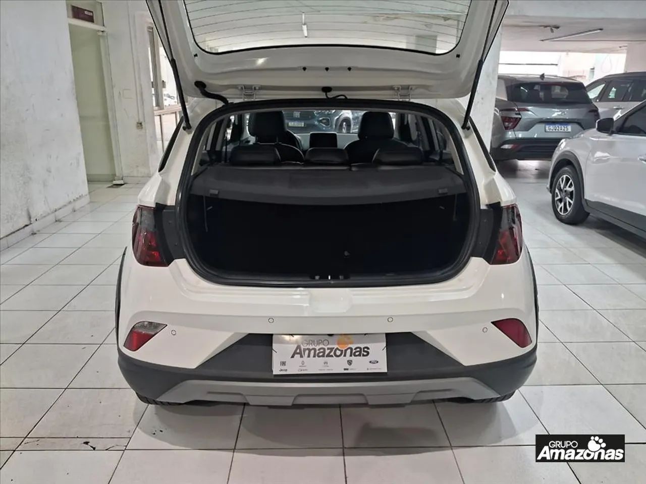 Hyundai HB20X Diamond 1.6 Flex 16V Aut., foto 8 de 20