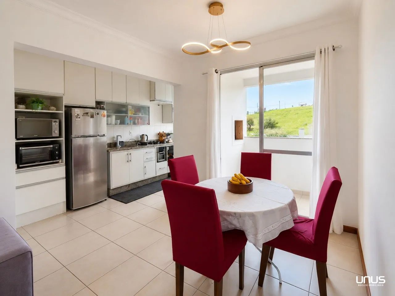 Apartamento à venda com 2 quartos em São José, SC - Foto 4