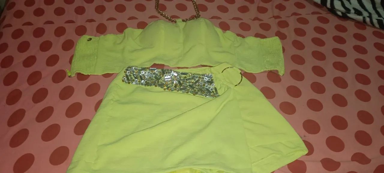 Conjunto de roupas feminina - Foto 3