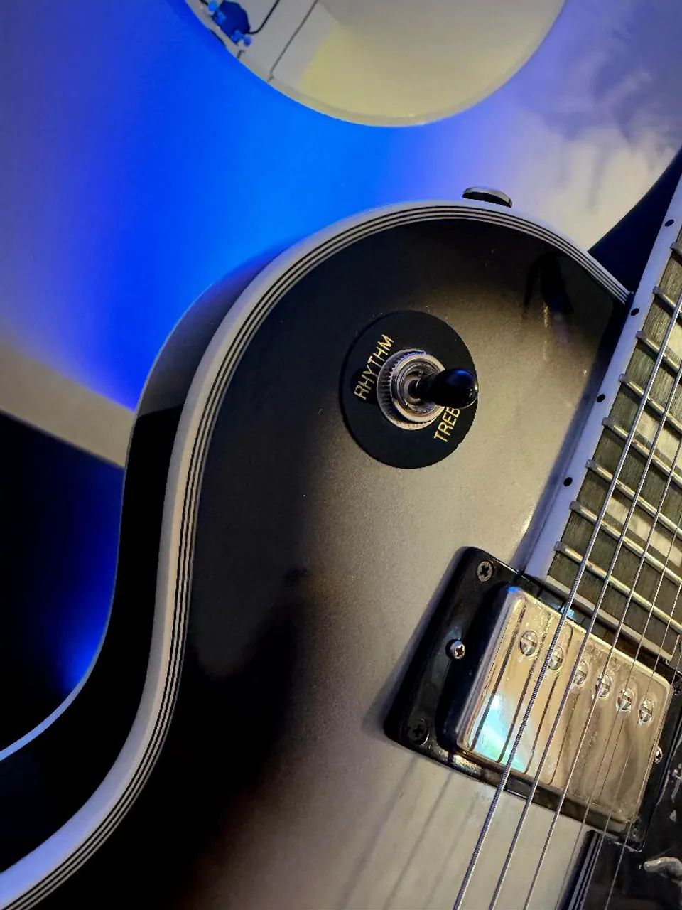 Guitarra Epiphone Les Paul Custom Silver Burst  - Foto 3