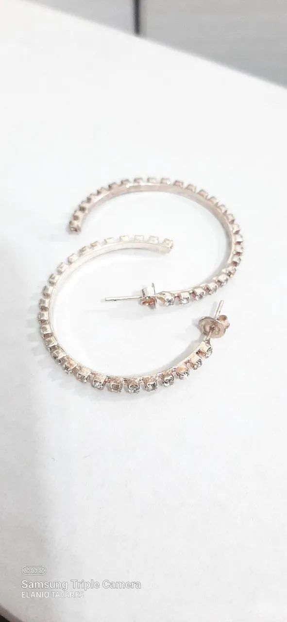 Brinco Argola de Prata com strass feminina