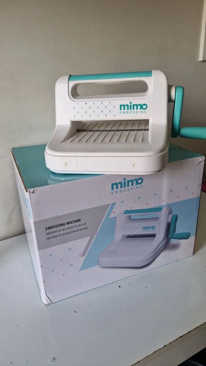 Maquina de corte e relevo 