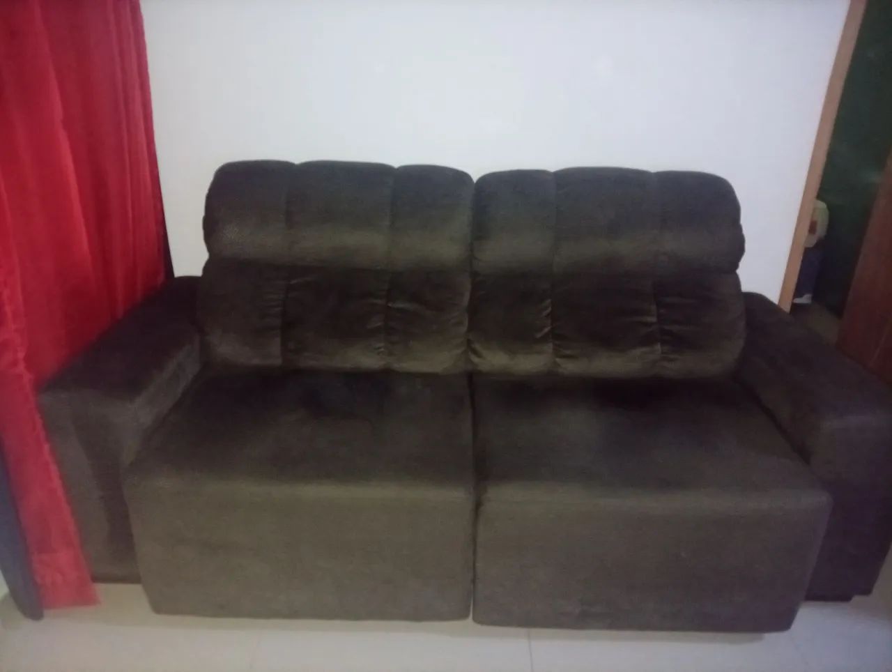 Sofá 3 lugares 