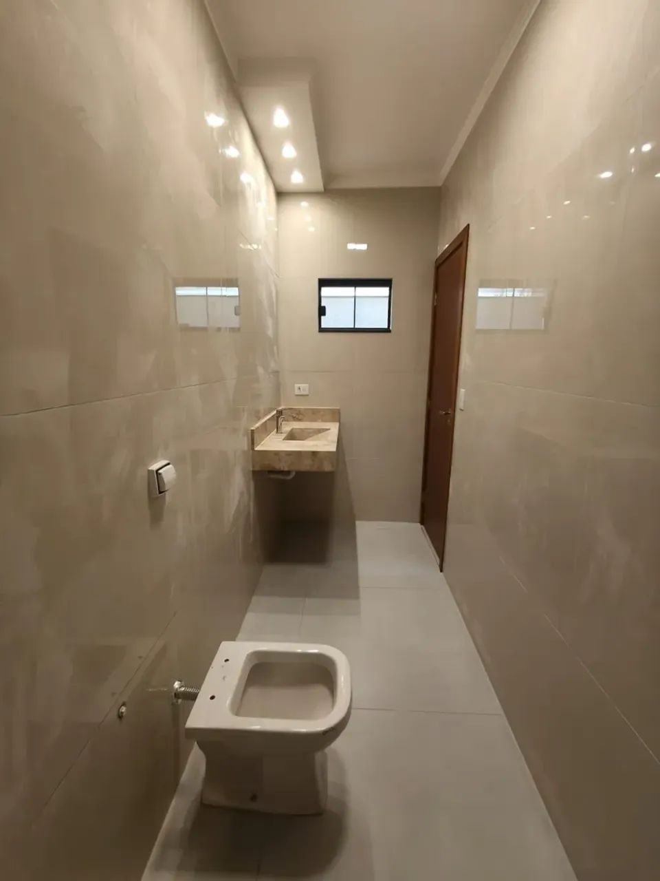 LINDA CASA COM 4 QUARTOS - AGENDE SUA VISITA - Foto 5