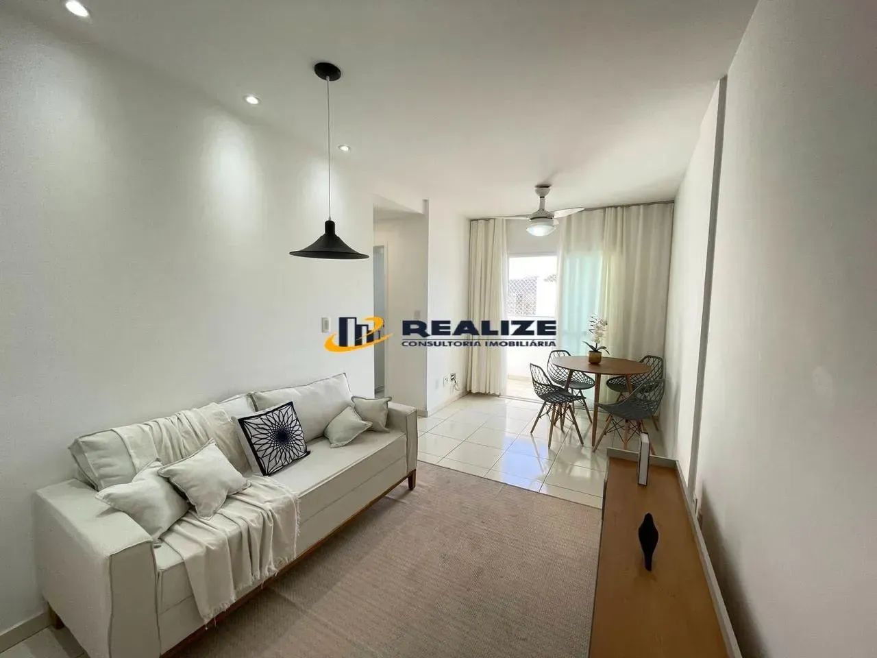 X. Apartamento do lado da Praça do Flamboyant mobiliado com 2 quartos - Foto 2