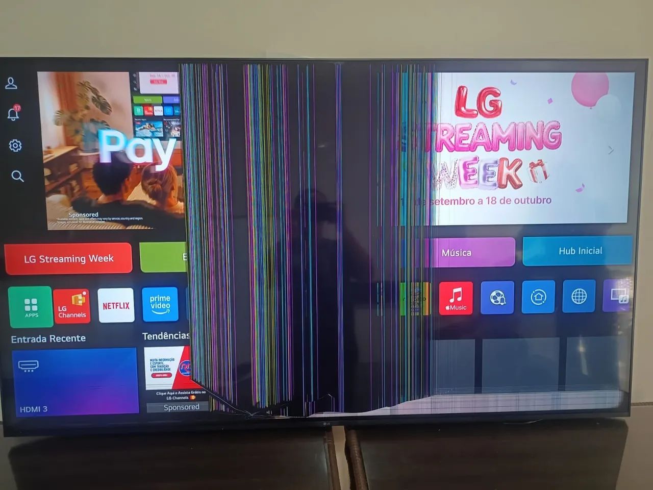 TV DE 65 polegas