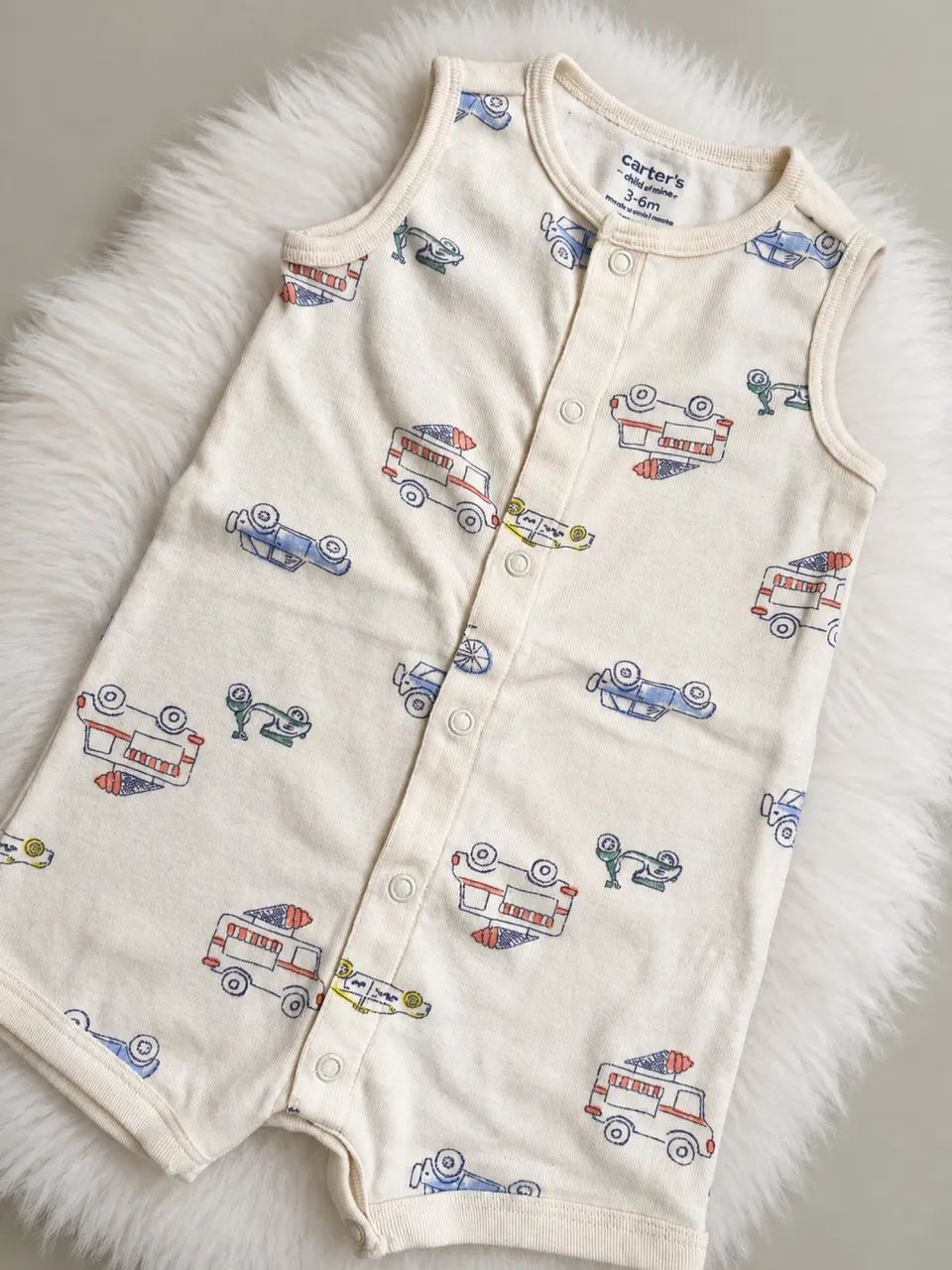 Romper Carters 3 a 6 meses