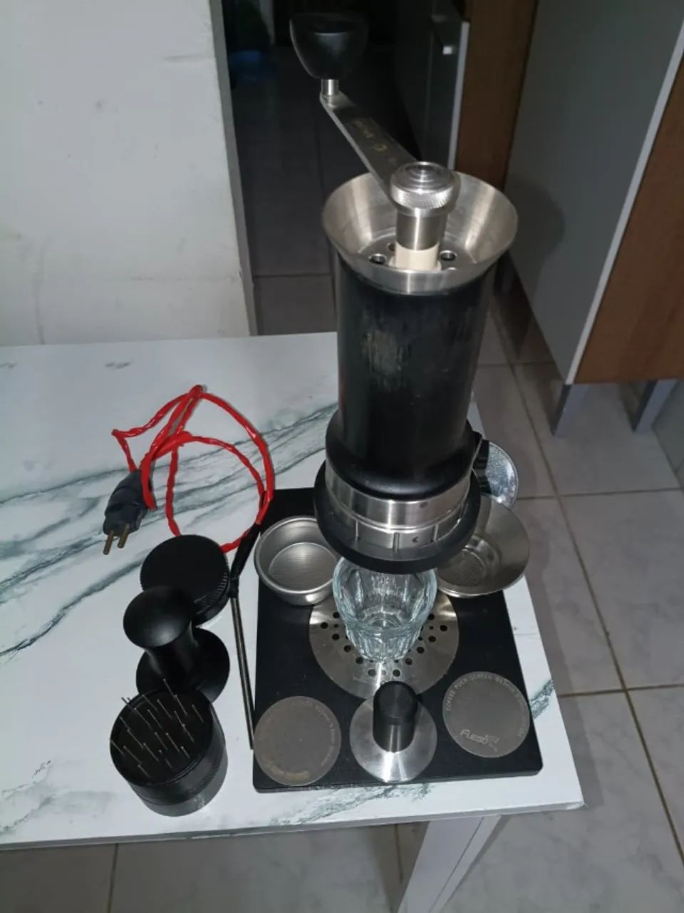 Cafeteira Aram + acessórios