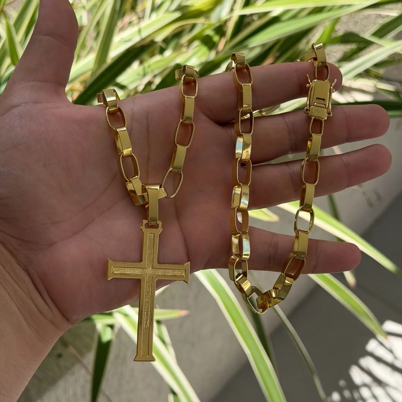 Corrente banhada a ouro 18
